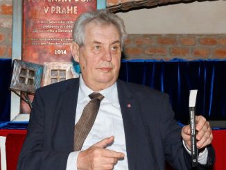 Takhle jí exprezident: Miloš Zeman miluje sladké, zabijačkové hody a vepřové řízečky od své ženy