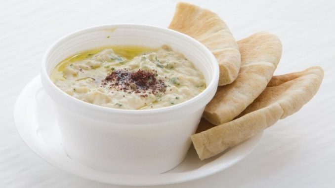 Avokádový hummus: Zdravá pochoutka chutná ideálně s domácím pita chlebem